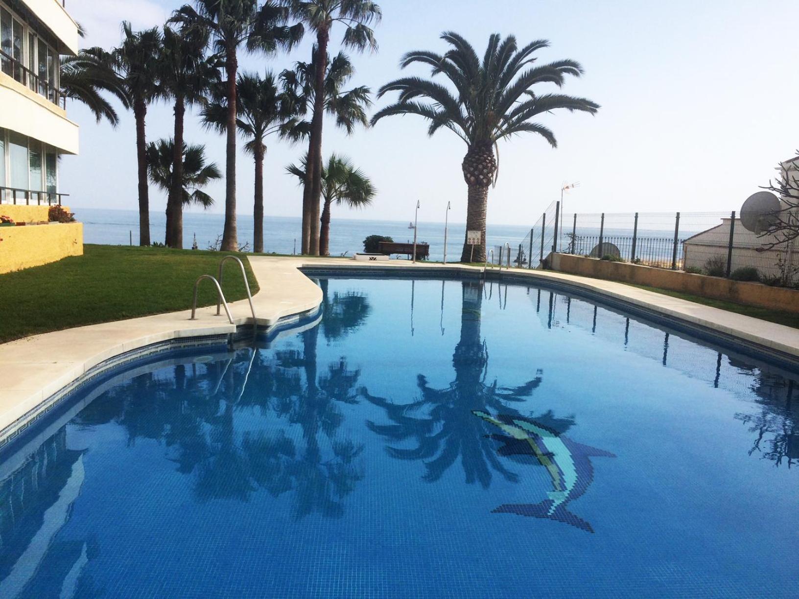 Beachfront With Sea Views Benalmadena