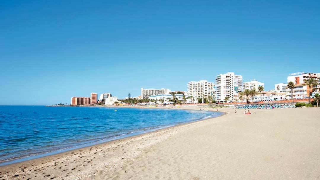 Beachfront With Sea Views *